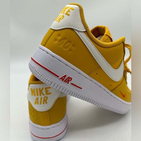 WMNS Air Forse1 ‘07 SE - Picture 3 of 7